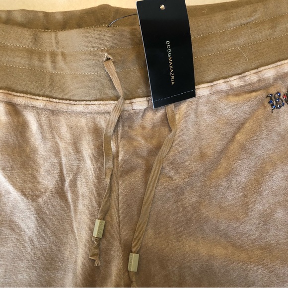 BCBG MAXAZRIA, Stone Detail Cross Zip up Track Suit Size Large - Picture 6 of 16